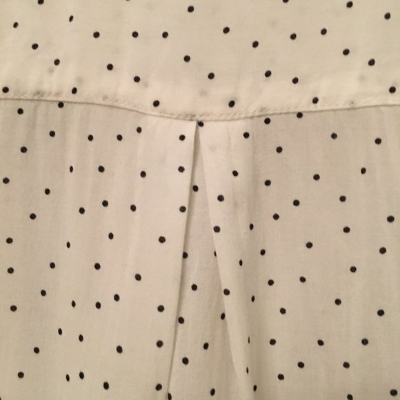 Itty Bitty Polka Dot Button Down Dress Shirt In In Large - Picture 3 of 6